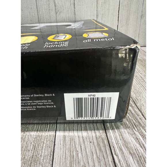 Bostitch HP40 EZ Squeeze 40 Sheet 3 Hole Punch - Silver/Black with Box Office - Picture 11 of 11